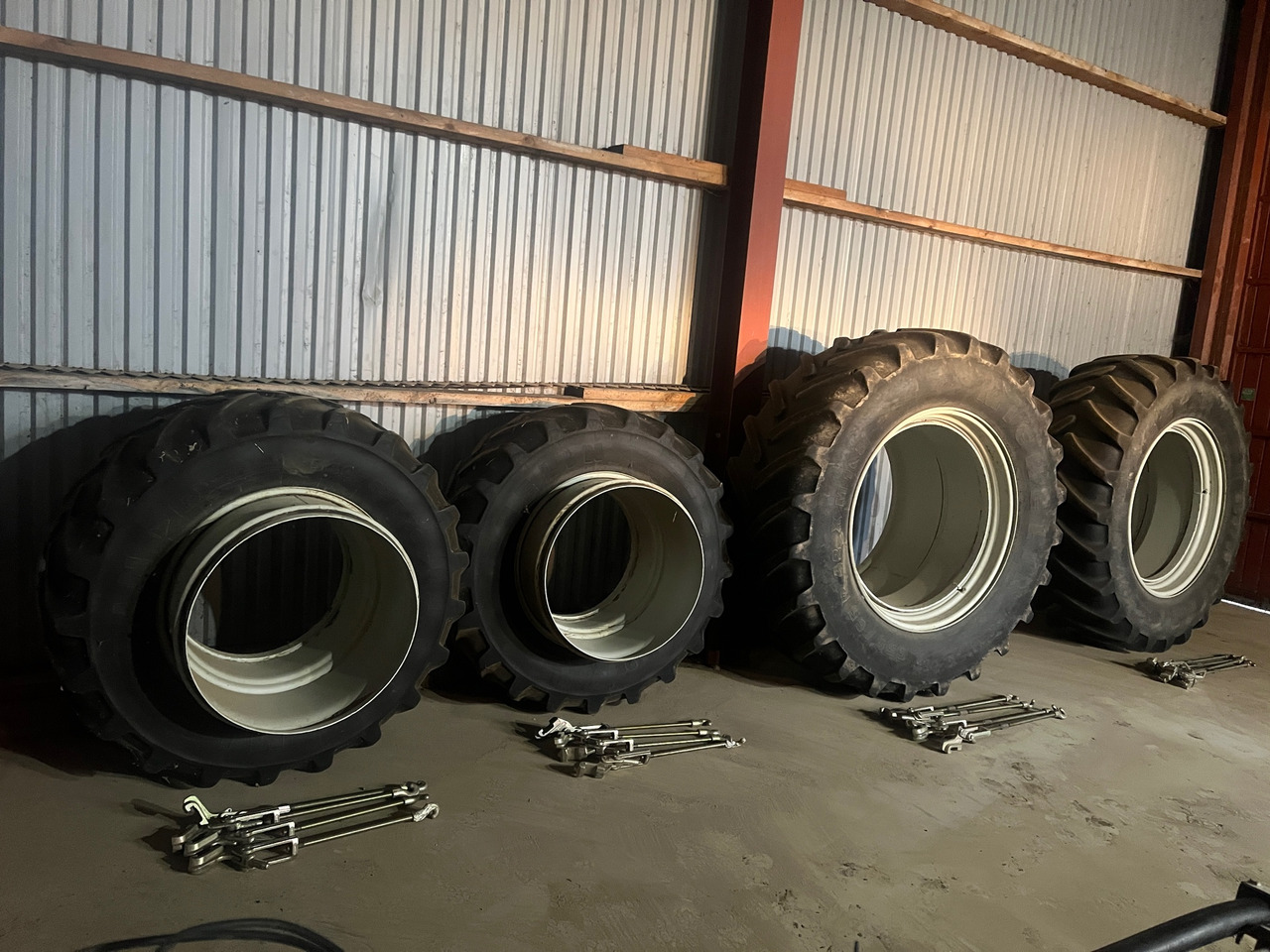 Michelin - Tire for Agricultural machinery: picture 1 Michelin - Tire for Agricultural machinery: picture 1