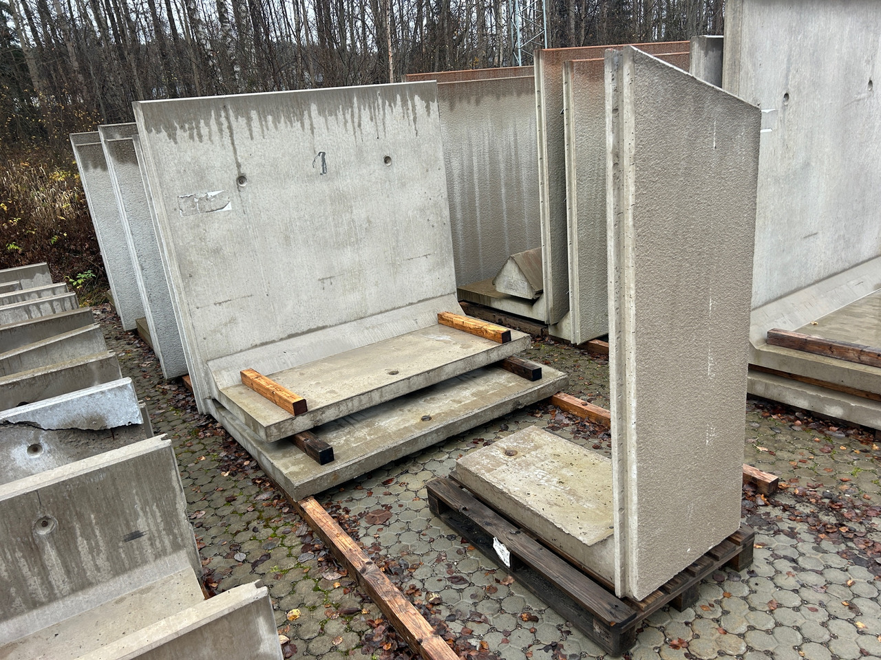 Benders - Other: picture 1 Benders - Other: picture 1