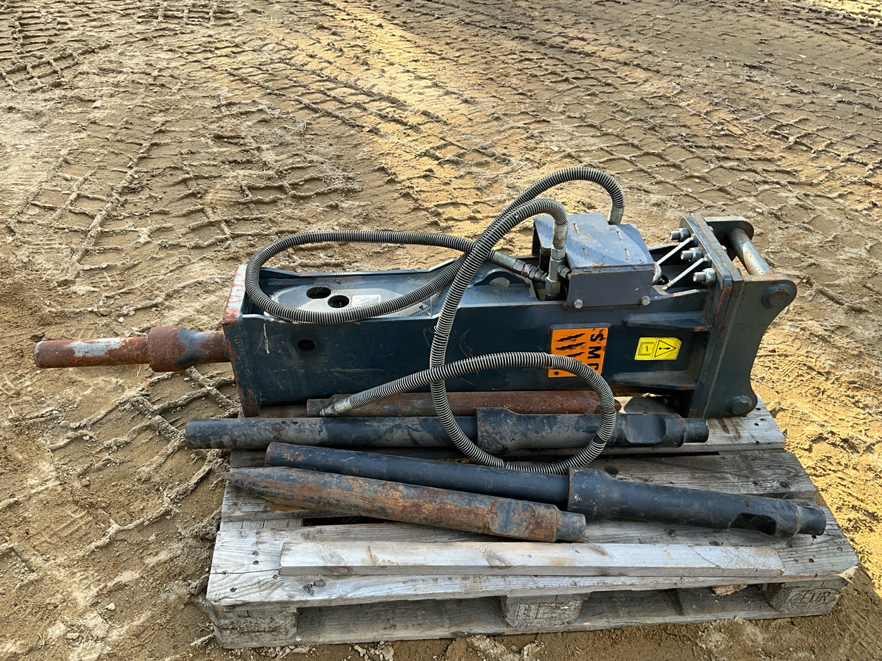 SMC XS-300-1 - Construction equipment: picture 1 SMC XS-300-1 - Construction equipment: picture 1