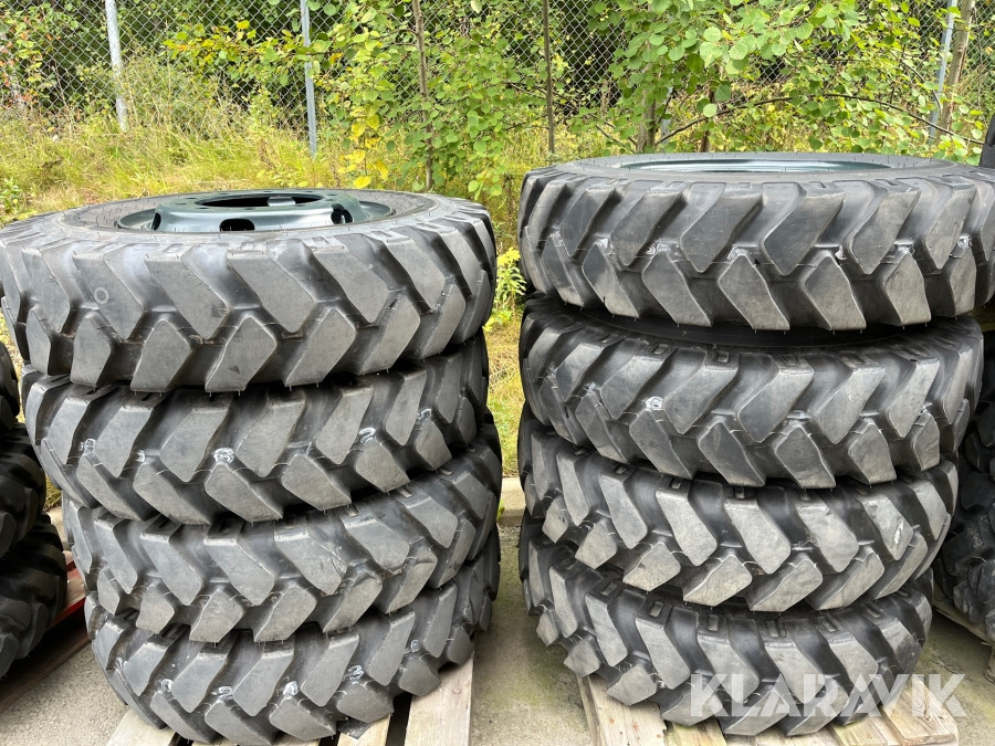 Tiron - Tire for Construction machinery: picture 1 Tiron - Tire for Construction machinery: picture 1