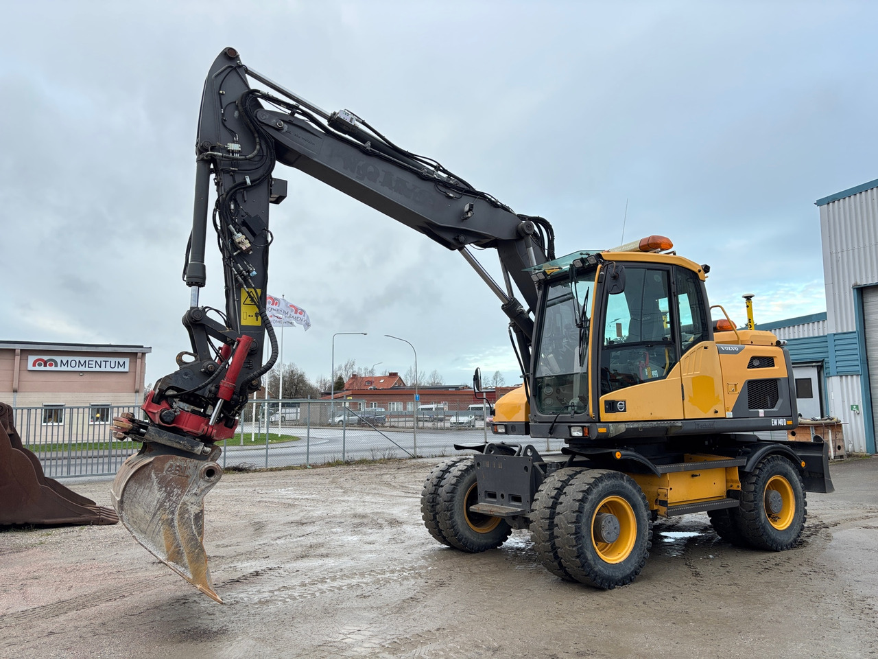 Volvo EW140D - Excavator: picture 1 Volvo EW140D - Excavator: picture 1