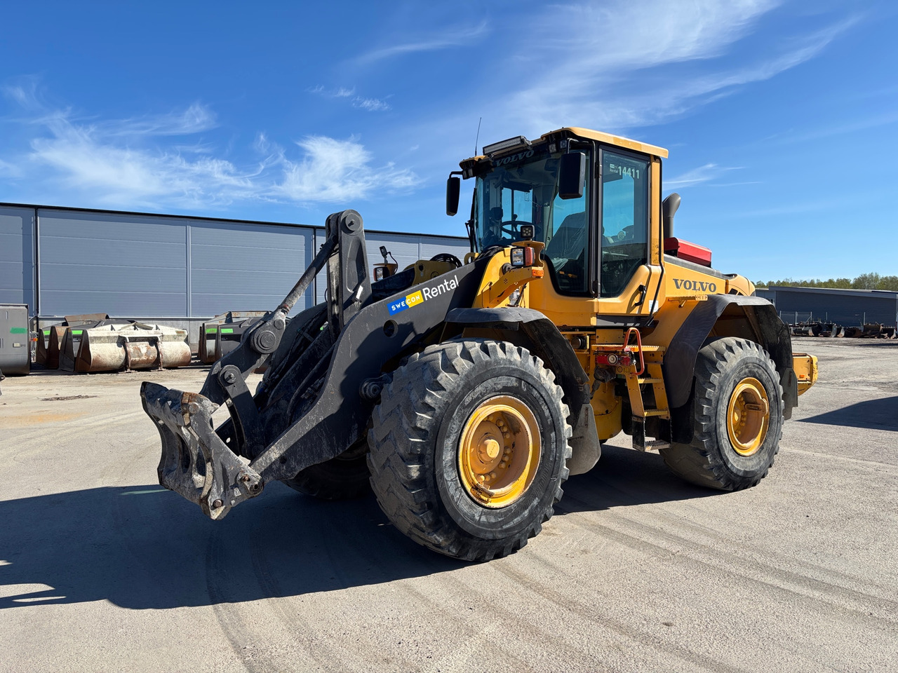 Volvo L110F - Wheel loader: picture 1 Volvo L110F - Wheel loader: picture 1