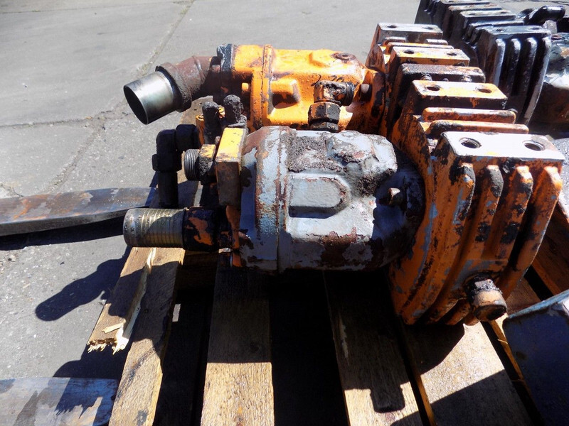 Diversen vertragings kast boormachine - Drilling machine: picture 1 Diversen vertragings kast boormachine - Drilling machine: picture 1
