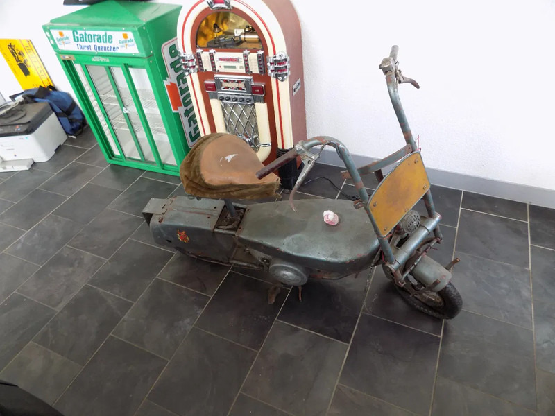 Airborn paramotor ww.2 airborne motorfiets opklapbaar luchtlanding para - Motorcycle: picture 3 Airborn paramotor ww.2 airborne motorfiets opklapbaar luchtlanding para - Motorcycle: picture 3