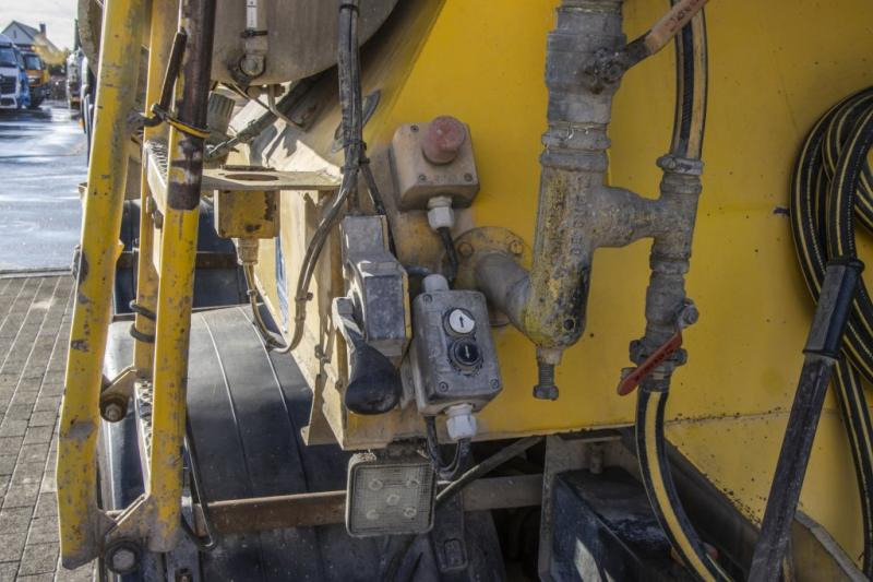 DE BUF MIXER/MALAXEUR/MISCHER-10M3 (gestuurd/gelenkt/dir./steering) leasing DE BUF MIXER/MALAXEUR/MISCHER-10M3 (gestuurd/gelenkt/dir./steering): picture 10