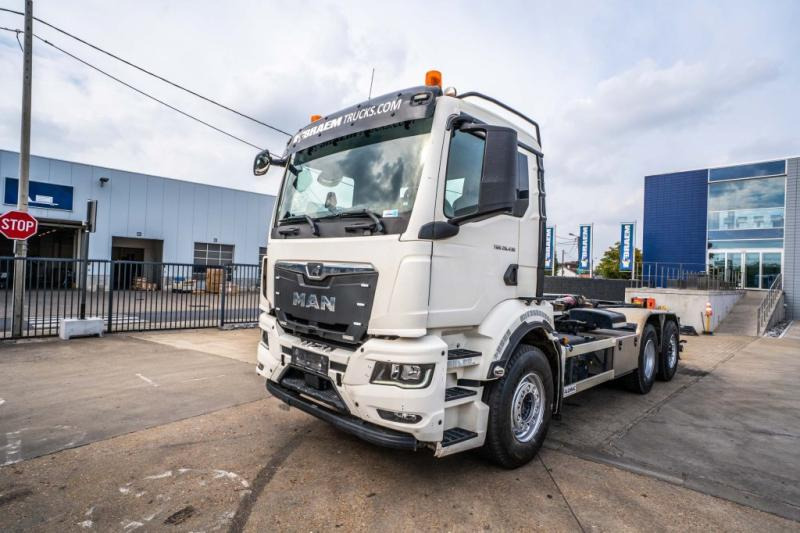MAN TGS 26.430 6x2-4 BL - Hook lift truck: picture 1 MAN TGS 26.430 6x2-4 BL - Hook lift truck: picture 1