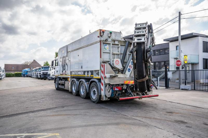 MAN TGS 32.540 8x4-4 BL + MTS - Vacuum truck: picture 5 MAN TGS 32.540 8x4-4 BL + MTS - Vacuum truck: picture 5