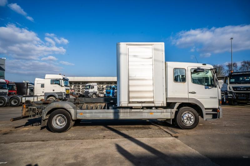 Mercedes ATEGO 1223 - Hook lift truck: picture 3 Mercedes ATEGO 1223 - Hook lift truck: picture 3