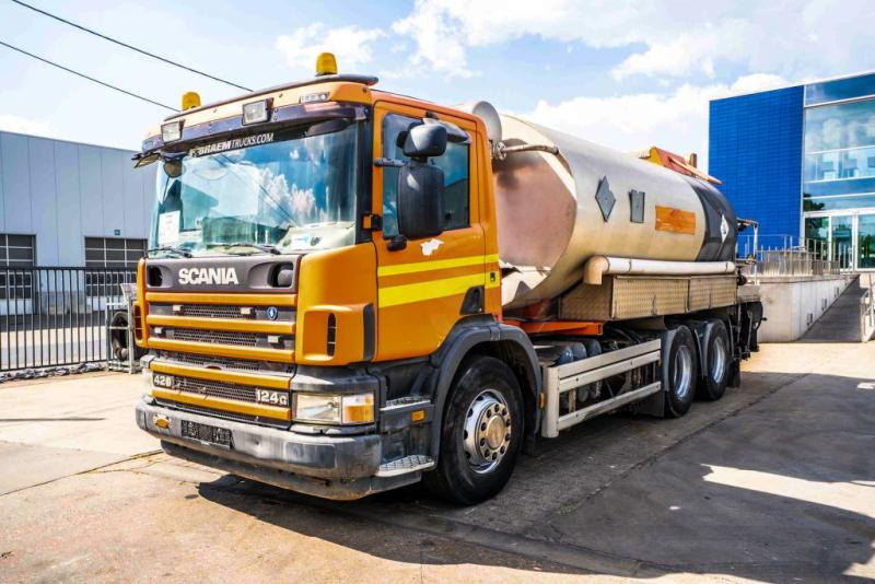 Scania SCANIA 124G420-6x4/BITUMEN/ASFALT - Tanker truck: picture 1 Scania SCANIA 124G420-6x4/BITUMEN/ASFALT - Tanker truck: picture 1