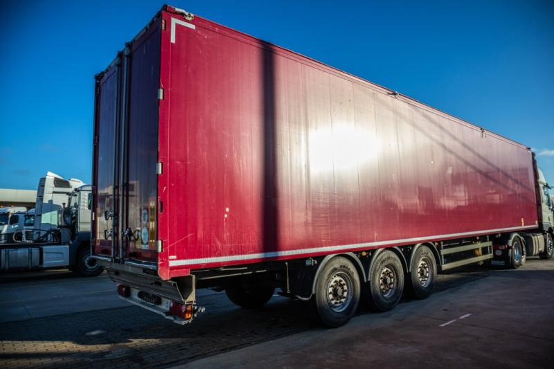 KRAKER WALKING FLOOR CF 200-92 m3 - Semi-trailer: picture 3 KRAKER WALKING FLOOR CF 200-92 m3 - Semi-trailer: picture 3