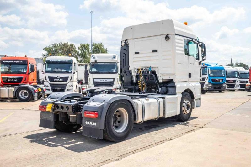 MAN TGX 18.460 XLX BLS+ INTARDER - Tractor truck: picture 3 MAN TGX 18.460 XLX BLS+ INTARDER - Tractor truck: picture 3