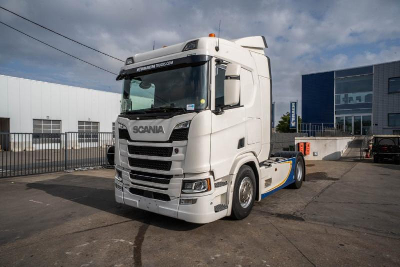 Scania R450 + KIPHYDR. - Tractor truck: picture 1 Scania R450 + KIPHYDR. - Tractor truck: picture 1