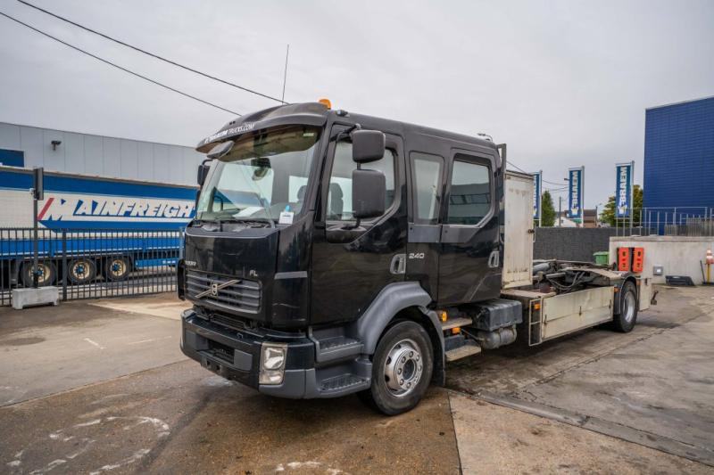 Volvo FL 240- 7p. + PALIFT - Hook lift truck: picture 1 Volvo FL 240- 7p. + PALIFT - Hook lift truck: picture 1
