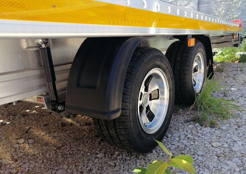 Besttrailers Silverstone - Autotransporter trailer: picture 2 Besttrailers Silverstone - Autotransporter trailer: picture 2