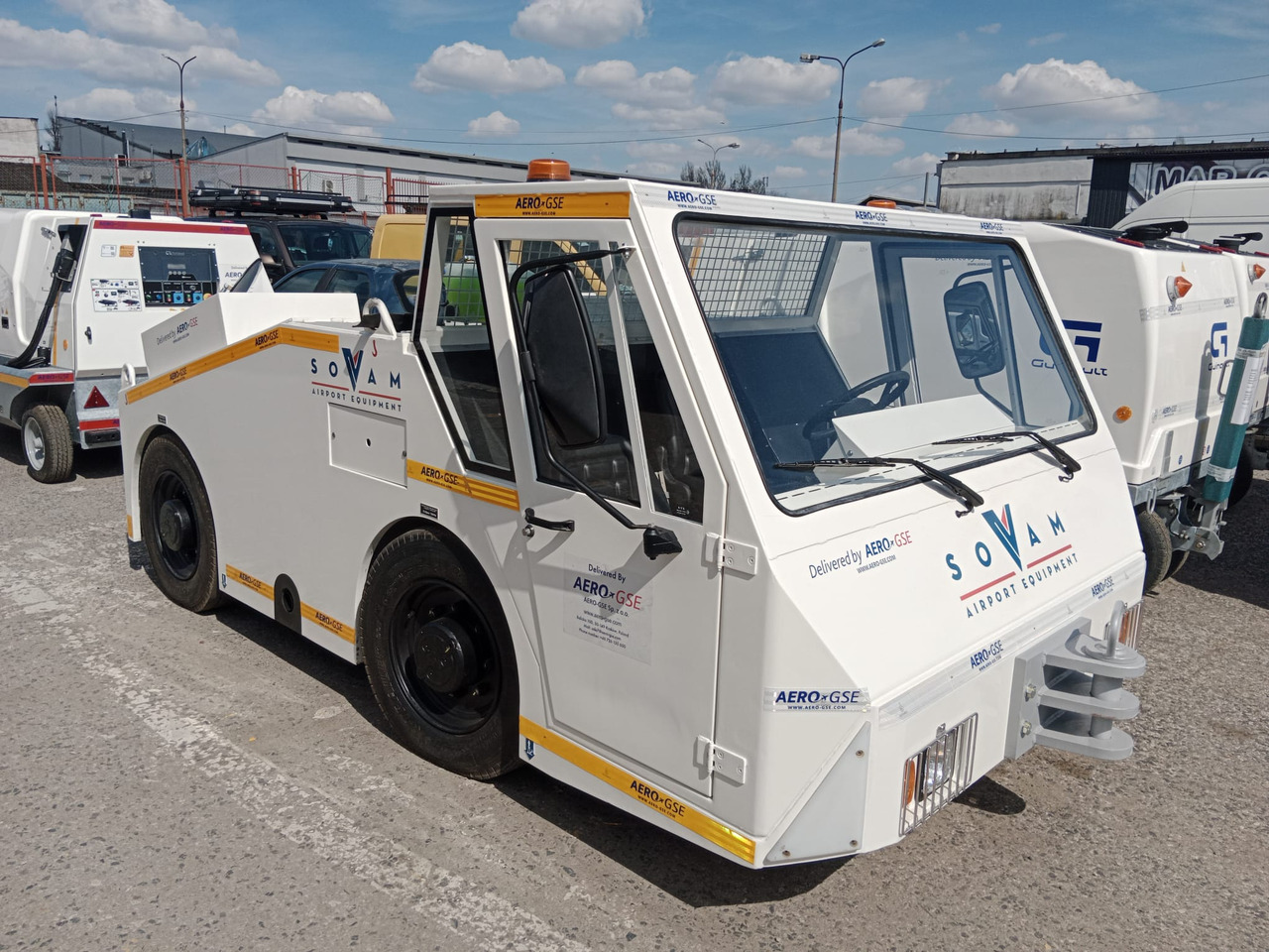 SOVAM K100 - Pushback tractor: picture 1 SOVAM K100 - Pushback tractor: picture 1