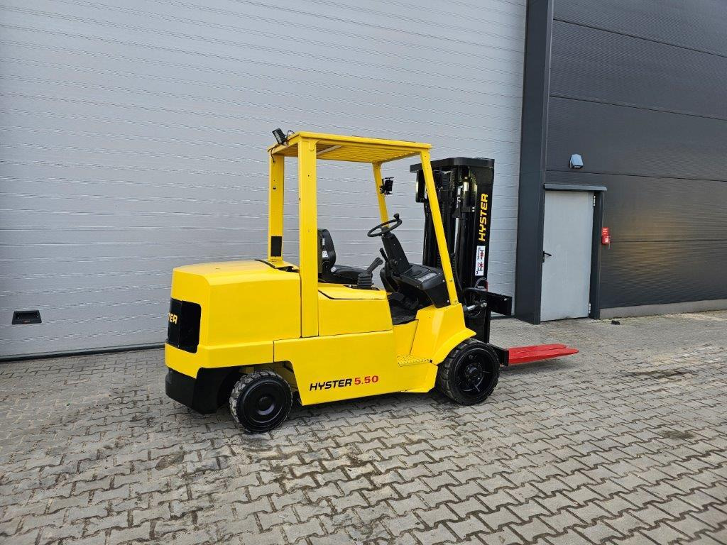 Hyster S5.50XM - Container-Indoor-Stapler - Kompaktstapler - - Diesel forklift: picture 2 Hyster S5.50XM - Container-Indoor-Stapler - Kompaktstapler - - Diesel forklift: picture 2