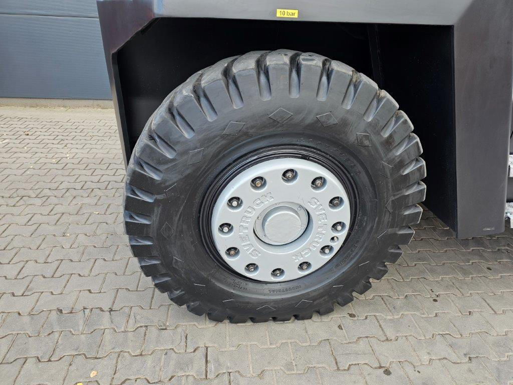 Svetruck 28120-45 - FREIHUB - Diesel forklift: picture 2 Svetruck 28120-45 - FREIHUB - Diesel forklift: picture 2