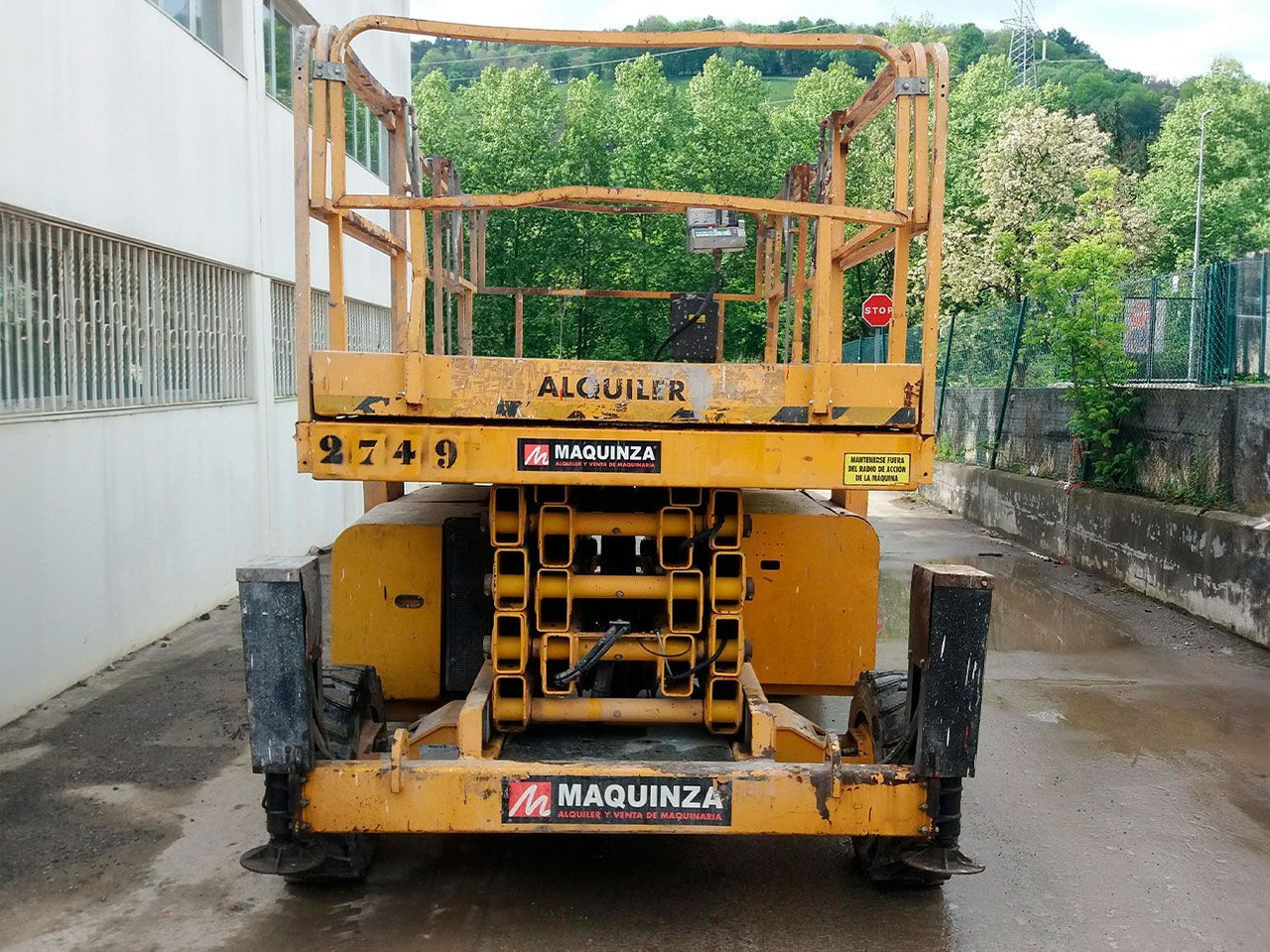 HAULOTTE H15SX - Scissor lift: picture 4 HAULOTTE H15SX - Scissor lift: picture 4