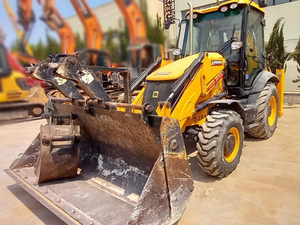 JCB 3CX-4T - Backhoe loader: picture 3 JCB 3CX-4T - Backhoe loader: picture 3