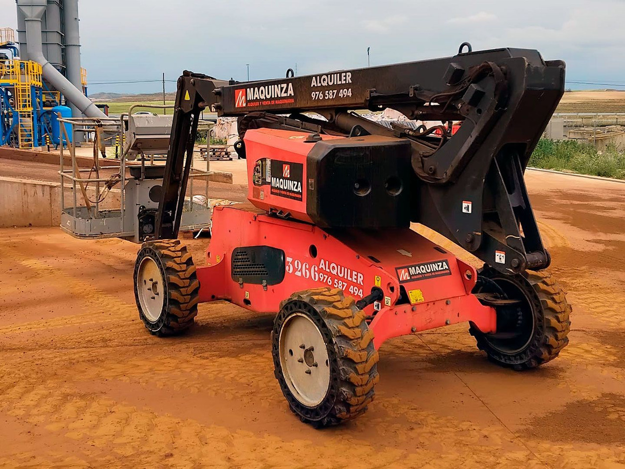 MANITOU MAN GO 12 - Articulated boom: picture 4 MANITOU MAN GO 12 - Articulated boom: picture 4