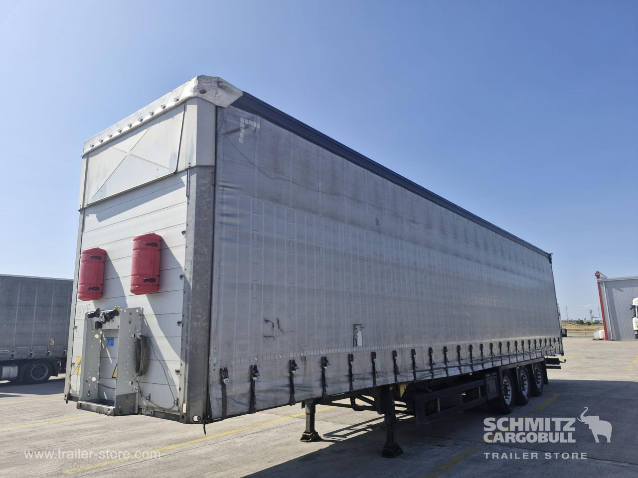 SCHMITZ Curtainsider Mega - Curtainsider semi-trailer: picture 1 SCHMITZ Curtainsider Mega - Curtainsider semi-trailer: picture 1