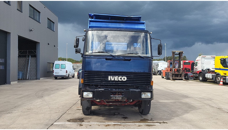 Iveco Magirus 340-34 (GRAND PONT / LAMES / POMPE MANUELLE / PARFAIT) - Tipper: picture 2 Iveco Magirus 340-34 (GRAND PONT / LAMES / POMPE MANUELLE / PARFAIT) - Tipper: picture 2