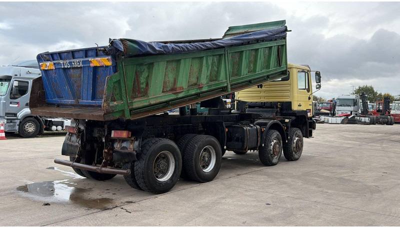 MAN 35.402 (8X8 / BIG AXLES / GRAND PONT / LAMES / STEEL SUSP. / 6 CYLINDER) - Tipper: picture 4 MAN 35.402 (8X8 / BIG AXLES / GRAND PONT / LAMES / STEEL SUSP. / 6 CYLINDER) - Tipper: picture 4