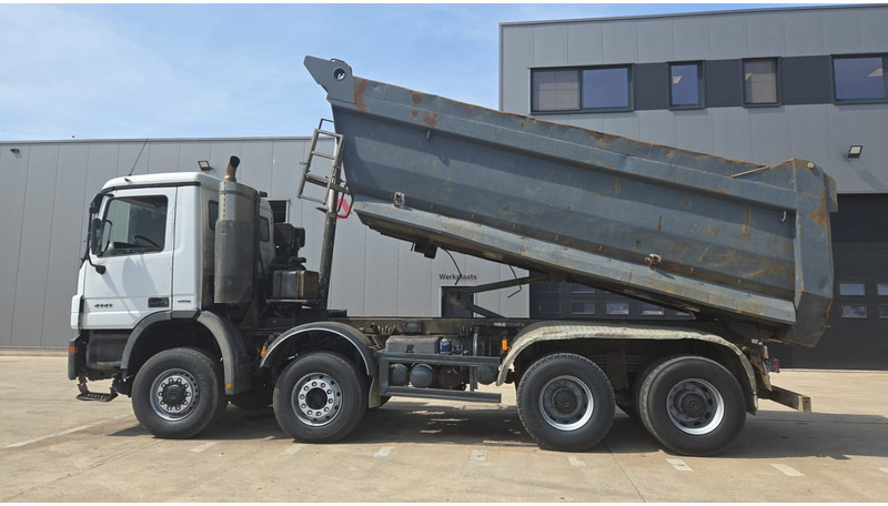 Tipper Mercedes-Benz Actros 4141 (EPS / 8X6 / GRAND PONT / BIG AXLE / LAMES / STEEL / V6): picture 8