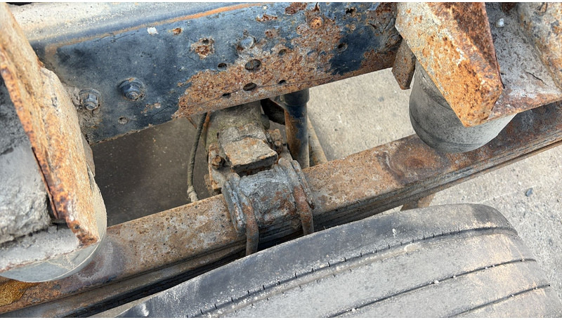 Cab chassis truck Mercedes-Benz SK 914 (EURO 2 / CHASSIS): picture 13