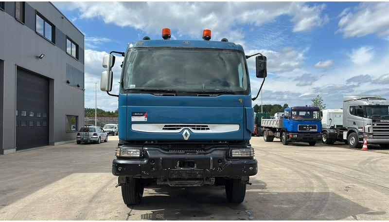 Renault KERAX 420 (8X4 / GRAND PONT / LAMES / BOITE MANUELLE / BONNE ETAT) - Cab chassis truck: picture 2 Renault KERAX 420 (8X4 / GRAND PONT / LAMES / BOITE MANUELLE / BONNE ETAT) - Cab chassis truck: picture 2