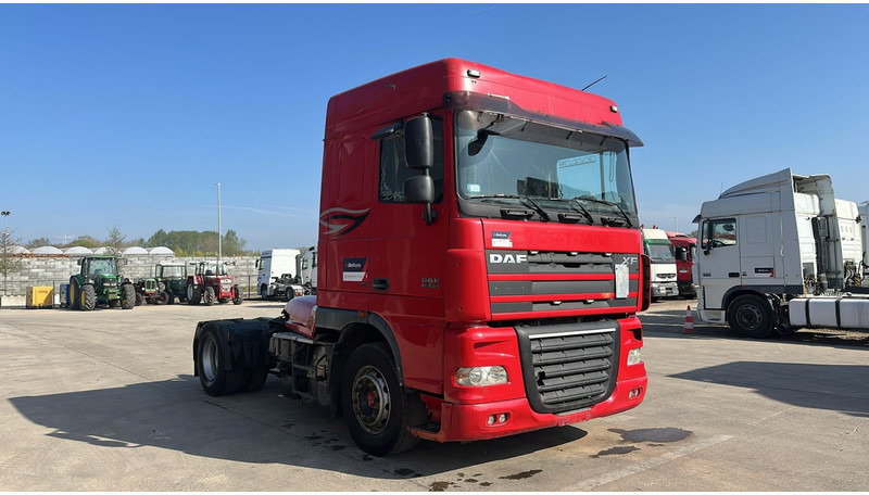 DAF 105 XF 410 (BOITE MANUELLE / MANUAL GEARBOX / GOOD CONDITION / BONNE ETAT / PROPRE) - Tractor truck: picture 3 DAF 105 XF 410 (BOITE MANUELLE / MANUAL GEARBOX / GOOD CONDITION / BONNE ETAT / PROPRE) - Tractor truck: picture 3
