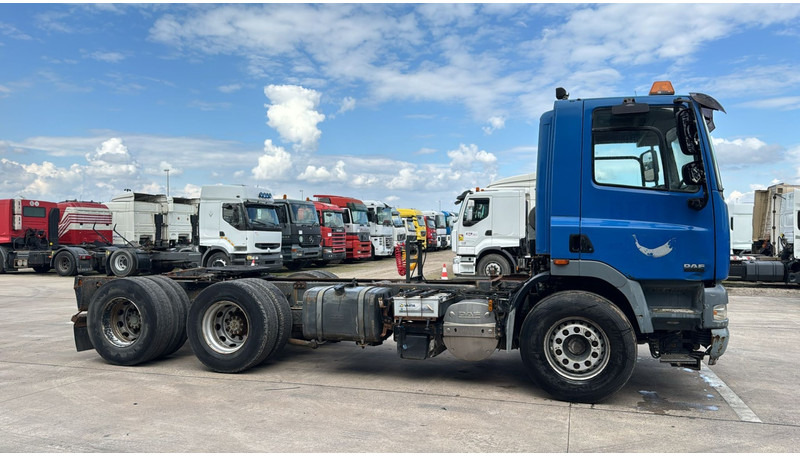 DAF CF 85.410 (BELGIAN TRUCK / HOOK / 10 TYRES) - Tractor truck: picture 4 DAF CF 85.410 (BELGIAN TRUCK / HOOK / 10 TYRES) - Tractor truck: picture 4