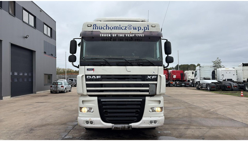DAF XF 105.460 (BOITE MANUELLE / MANUAL GEARBOX) - Tractor truck: picture 2 DAF XF 105.460 (BOITE MANUELLE / MANUAL GEARBOX) - Tractor truck: picture 2
