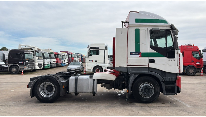 Iveco Stralis 430 (BOITE MANUELLE / MANUAL GEARBOX) - Tractor truck: picture 4 Iveco Stralis 430 (BOITE MANUELLE / MANUAL GEARBOX) - Tractor truck: picture 4