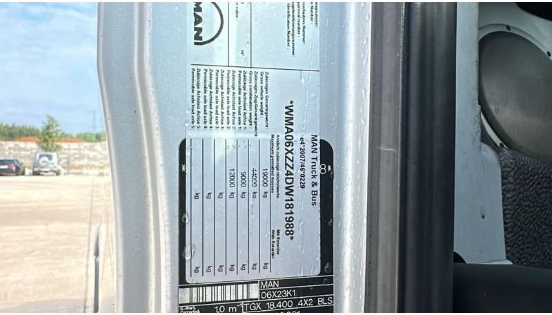 Tractor truck MAN TGX 18.400 (BE TRUCK / EURO 5 EEV / PTO / HYDRAULIC PUMP): picture 17 Tractor truck MAN TGX 18.400 (BE TRUCK / EURO 5 EEV / PTO / HYDRAULIC PUMP): picture 17