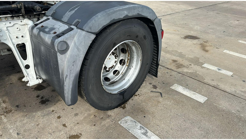 Tractor truck MAN TGX 18.400 (BE TRUCK / EURO 5 EEV / PTO / HYDRAULIC PUMP): picture 9 Tractor truck MAN TGX 18.400 (BE TRUCK / EURO 5 EEV / PTO / HYDRAULIC PUMP): picture 9