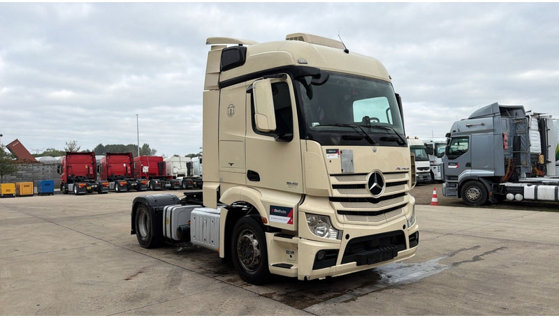 Mercedes-Benz Actros 1845 (PTO / PERFECT CONDITION / POMPE HYDRAULIQUE) - Tractor truck: picture 2 Mercedes-Benz Actros 1845 (PTO / PERFECT CONDITION / POMPE HYDRAULIQUE) - Tractor truck: picture 2