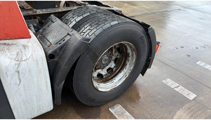 Tractor truck Renault AE 440 Magnum E-tech (BOITE MANUELLE / MANUAL GEARBOX): picture 9 Tractor truck Renault AE 440 Magnum E-tech (BOITE MANUELLE / MANUAL GEARBOX): picture 9