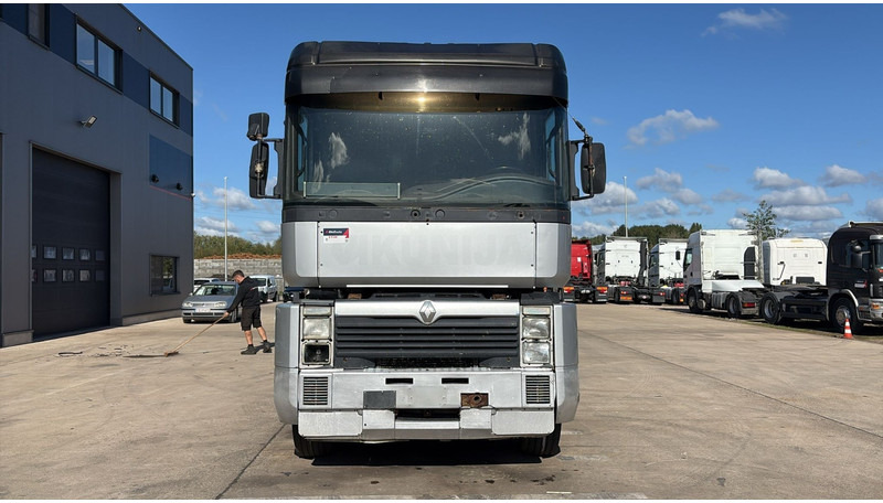 Renault Magnum 430 (POMPE MANUELLE / MANUAL PUMP / BOITE MANUELLE) - Tractor truck: picture 2 Renault Magnum 430 (POMPE MANUELLE / MANUAL PUMP / BOITE MANUELLE) - Tractor truck: picture 2