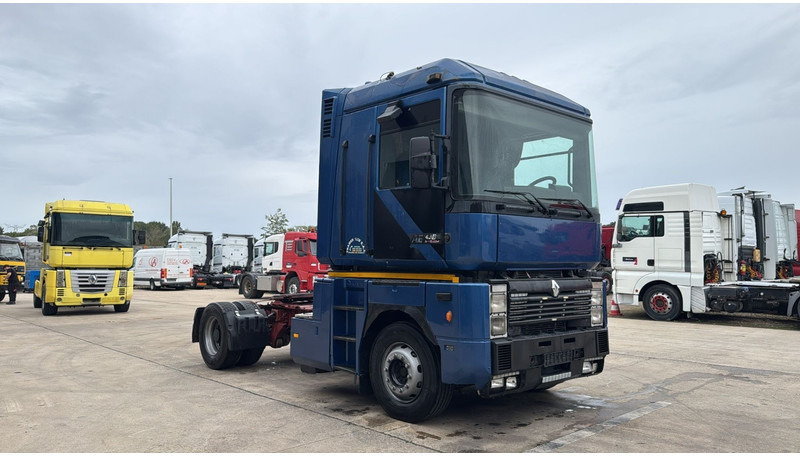 Renault Magnum 430 (POMPE MANUELLE / MANUAL PUMP / BOITE MANUELLE / MANUAL GEARBOX) - Tractor truck: picture 4 Renault Magnum 430 (POMPE MANUELLE / MANUAL PUMP / BOITE MANUELLE / MANUAL GEARBOX) - Tractor truck: picture 4