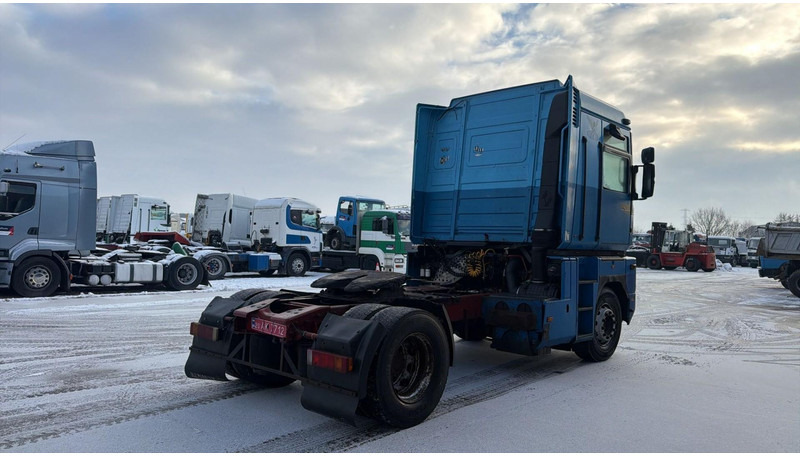 Renault Magnum 430 (POMPE MANUELLE / MANUAL PUMP / BOITE MANUELLE / MANUAL GEARBOX) - Tractor truck: picture 4 Renault Magnum 430 (POMPE MANUELLE / MANUAL PUMP / BOITE MANUELLE / MANUAL GEARBOX) - Tractor truck: picture 4