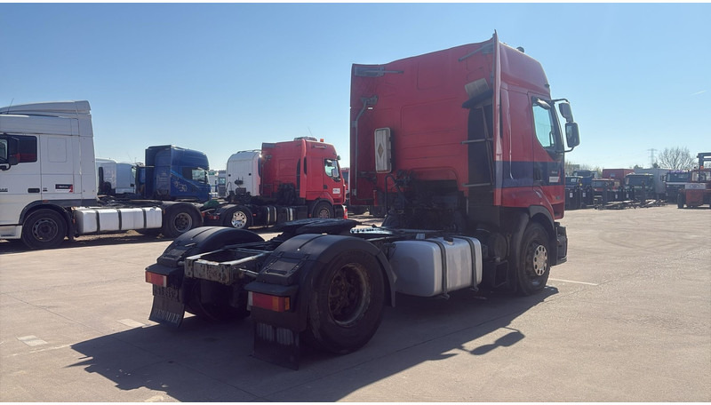 Renault Premium 420 (BOITE MANUELLE / MANUAL GEARBOX) - Tractor truck: picture 5 Renault Premium 420 (BOITE MANUELLE / MANUAL GEARBOX) - Tractor truck: picture 5