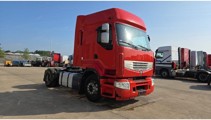 Renault Premium 440 (BOITE MANUELLE / MANUAL GEARBOX) - Tractor truck: picture 2 Renault Premium 440 (BOITE MANUELLE / MANUAL GEARBOX) - Tractor truck: picture 2