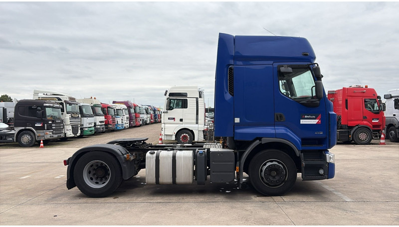 Renault Premium 450 DXI (BOITE MANUELLE / MANUAL GEARBOX) - Tractor truck: picture 4 Renault Premium 450 DXI (BOITE MANUELLE / MANUAL GEARBOX) - Tractor truck: picture 4