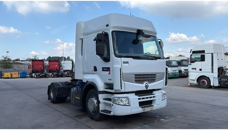 Renault Premium 460 DXI (GOOD CONDITION / AIRCO / AC / BOITE MANUELLE / MANUAL GEARBOX) - Tractor truck: picture 3 Renault Premium 460 DXI (GOOD CONDITION / AIRCO / AC / BOITE MANUELLE / MANUAL GEARBOX) - Tractor truck: picture 3