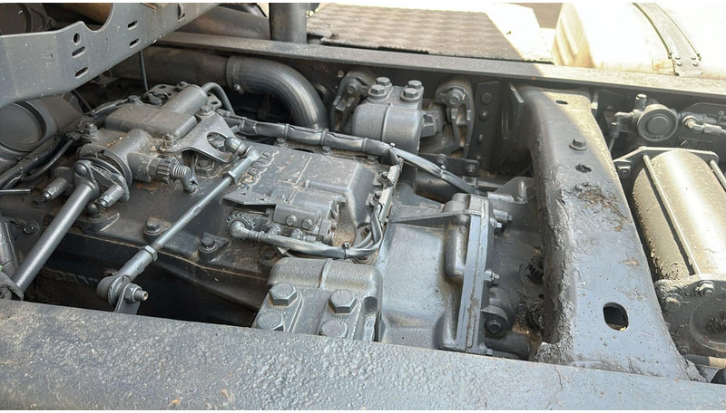 Tractor truck Scania 124-470 (MANUAL GEARBOX / BOITE MANUELLE / PDE): picture 14