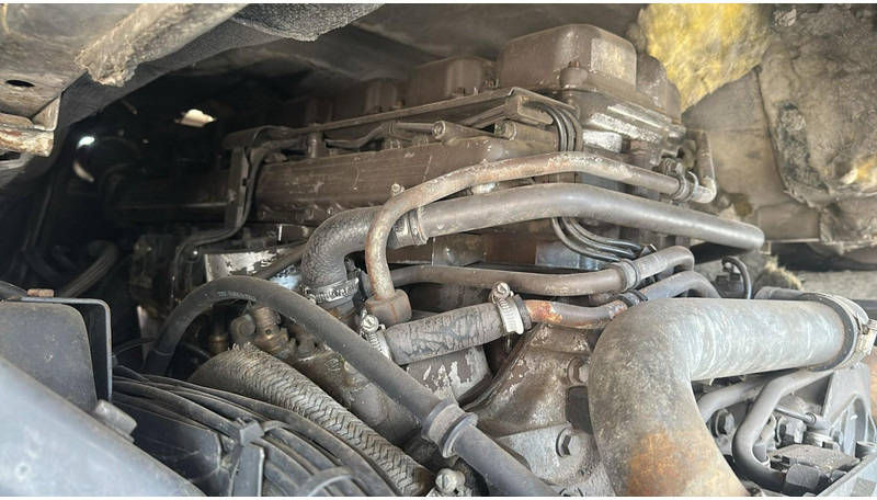 Tractor truck Scania 124-470 (MANUAL GEARBOX / BOITE MANUELLE / PDE): picture 15