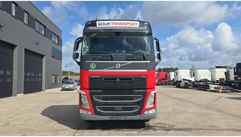 Volvo FH 460 (GOOD CONDITION / EURO 6 / FRIGO / LANE ASSIST) - Tractor truck: picture 2 Volvo FH 460 (GOOD CONDITION / EURO 6 / FRIGO / LANE ASSIST) - Tractor truck: picture 2