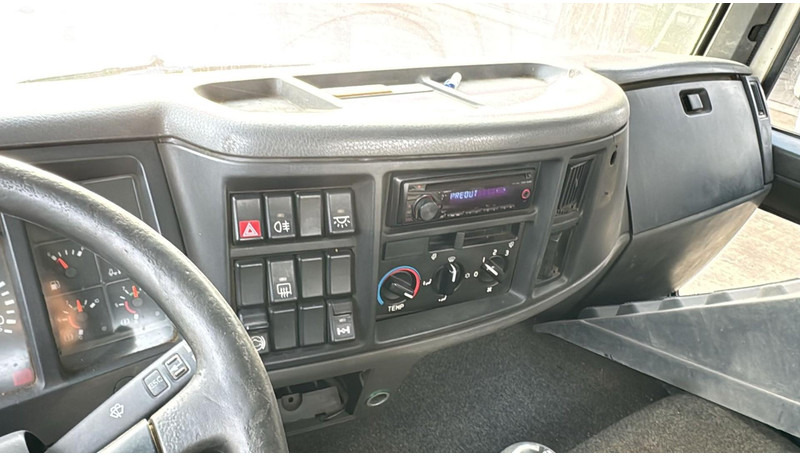 Volvo FL 220 (BELGIAN TRUCK / MANUAL GEARBOX / CAMION BELGE) leasing Volvo FL 220 (BELGIAN TRUCK / MANUAL GEARBOX / CAMION BELGE): picture 17 Volvo FL 220 (BELGIAN TRUCK / MANUAL GEARBOX / CAMION BELGE) leasing Volvo FL 220 (BELGIAN TRUCK / MANUAL GEARBOX / CAMION BELGE): picture 17