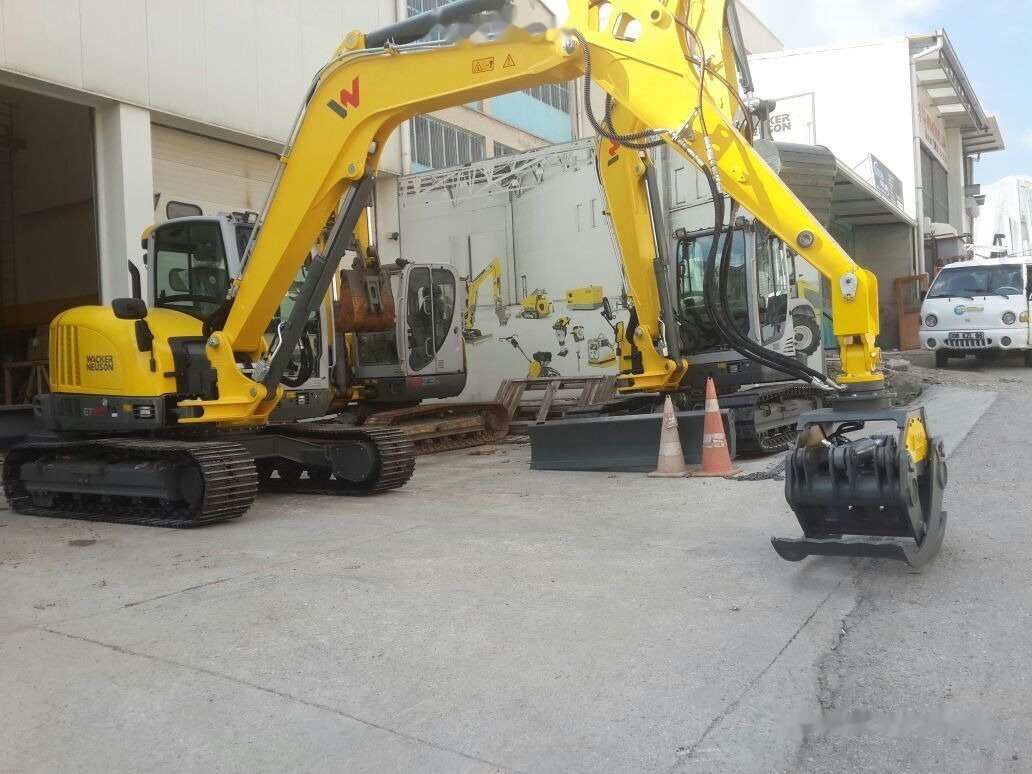 Galen Clamshell, Pollyp - Grapple: picture 3 Galen Clamshell, Pollyp - Grapple: picture 3